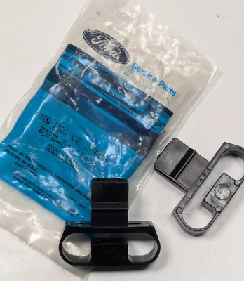 Lote de 2 BAGAGENS DE RETENÇÃO FORD 1983 ESCORT & MERCURY LYNX COM CAPA REMOVÍVEL - Imagem 1 de 2