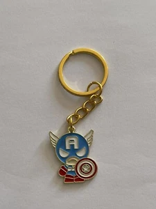 Schlüsselanhänger Taschenanhänger Kapitän Amerika mit Emaille Anhänger in Geschenktüte - Bild 1 von 3