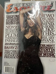 Rare Esquire Magazine April 2007 Featuring Hilary Swank, Barry Zito Interview - Picture 1 of 1
