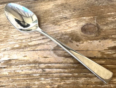 1 cucharadita de té Lucia Mikasa Vietnam 18/10 acero inoxidable brillante ancho 6 3/8" Foto 1 de 3