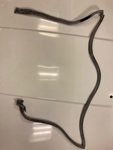 Genuine Mercedes Benz W111 Coupe Cabrio weatherstrip LEFT - Picture 1 of 12