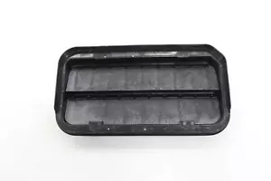 2024 - 2025 CHEVROLET TRAX REAR RIGHT SIDE QUARTER AIR VENT GRILLE OEM 13588034 - Picture 1 of 15