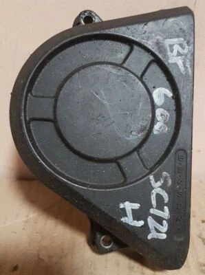 Tampa da corrente da roda dentada do motor Honda CBF600 CBF 600 11351-MER-D000 606 - Imagem 1 de 3