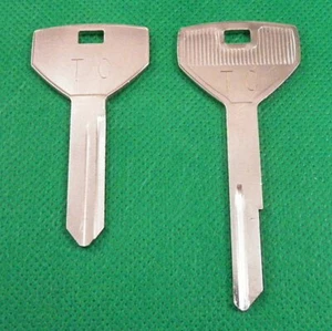 Chrysler TC by Maserati Blank Key Set Marked TC - Picture 1 of 11