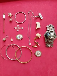Interessante Vintage Schmuck Artefakt Menge Armbänder einzelne Ohrringe ungeprüft - Bild 1 von 16