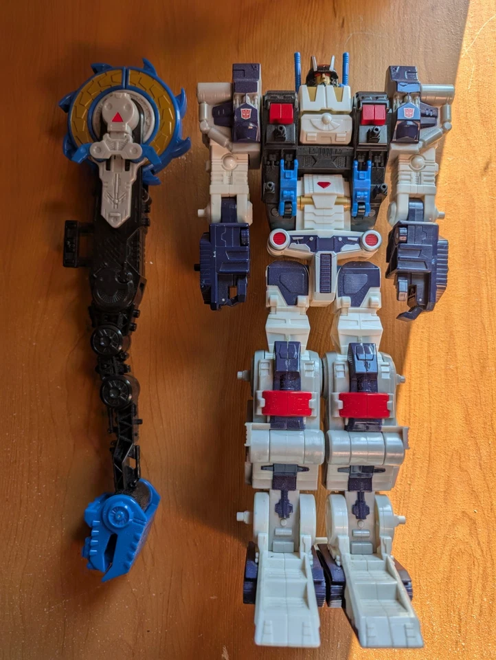 2005 Transformers Cybertron Primus Unleashed Leader Metroplex (NO KEY & MINICON) - Image 1 of 1