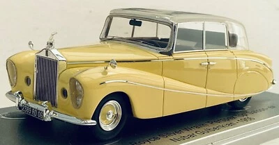 Kess Models 1956 Rolls Royce Silver Wraith Yellow Perspex Top Saloon - Image 1 of 4