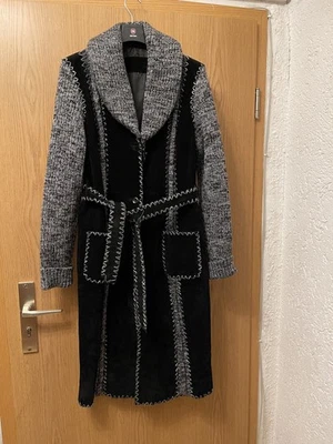 Strickmantel mit echt Leder Mantel Gr M Überwurf Dick Gestrickt Yessica at C&A - Bild 1 von 4