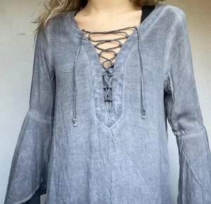 Rock And Republic Women's Flowy Longsleeve Size Medium Top With Bell Sleeves - Picture 1 of 13