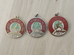 ORIGINAL 1963 FIRST Military Sports Games Che Guevara Commander Medal Set 3 - Picture 1 of 2