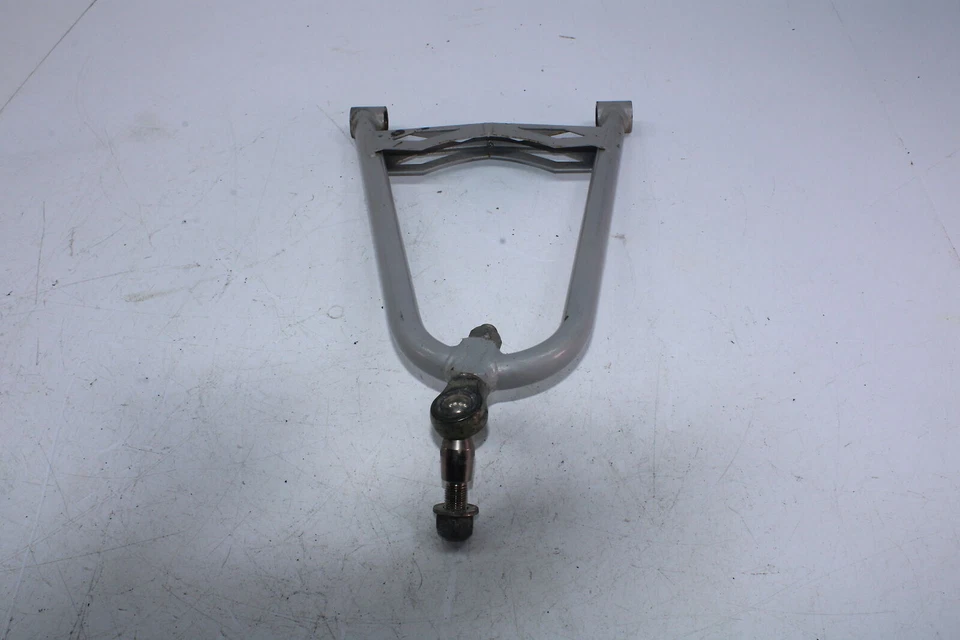 Ski-Doo Grand Touring 1200 SE 2011 4 TEC brazo de control superior delantero 505072389 Foto 1 de 4