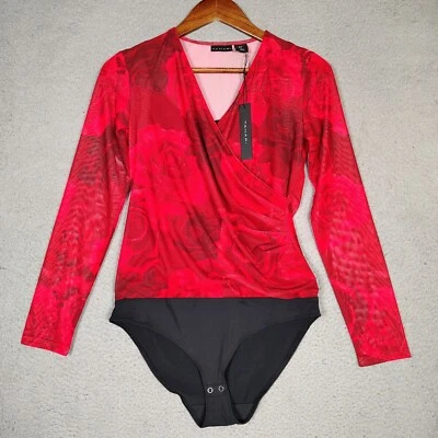 Top body Tahari para mujer pequeño rojo rosa floral cuello en V manga larga blusa nuevo con etiquetas Foto 1 de 4