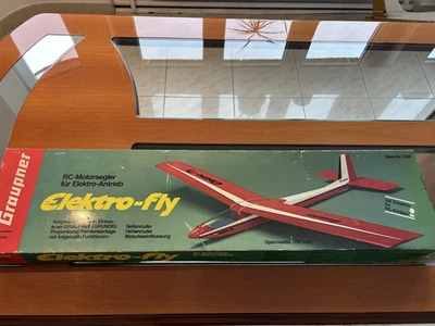GRAUPNER ELEKTRO-FLY - Bild 1 von 4