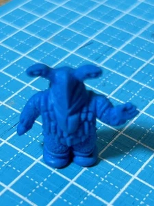 Poppy Ultra Monster Eraser Pegassa Alien Small Blue Limited Edition Rare Loved - Picture 1 of 3