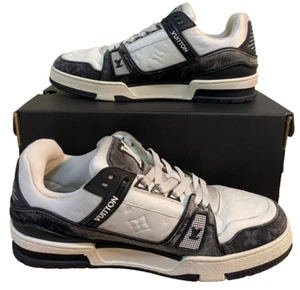 Genuine Louis Vuitton Trainer Sneaker Size 8UK,26cm, White/Black Denim Monogram. - Picture 1 of 17