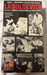LA DOLCE VITA (VHS-1961)2 TAPE SET-B & W-REPUBLIC PICTURES-OOP-HTF-RARE!!! - Picture 1 of 9