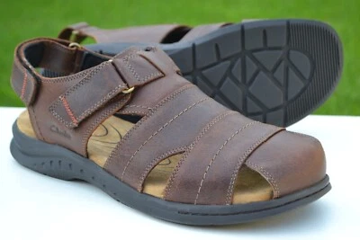 Clarks Mens BNIB Sandals HAPSFORD COVE Brown Tumb Leather Various Sizes - Image 1 of 4