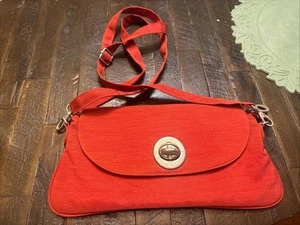 ~BAGGALLINI Small Crossbody Bag w/Turnlock Brick Red Orange EUC - Picture 1 of 10