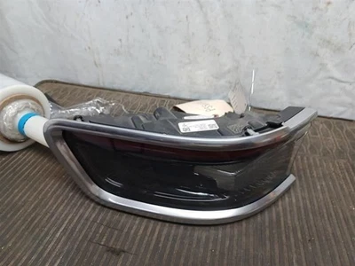 Luz trasera izquierda conductor Jeep Grand Wagoneer 2023 2886847 Foto 1 de 4