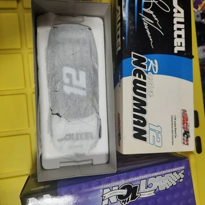 Action RCCA Ryan Newman #12 Alltel 2002 Ford Taurus Club Car Bank 1 of 1008 Ft11 - Image 1 of 3
