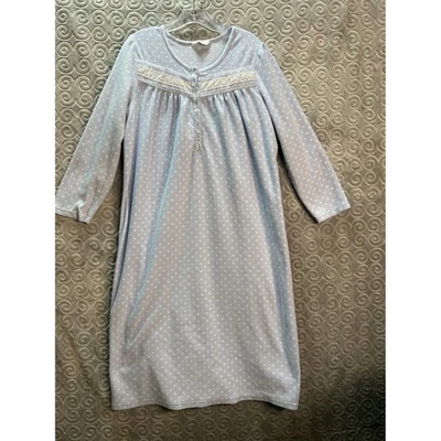 Roupa de dormir Charter Club íntima estampa de ponto azul acabamento em renda **LEIA** - Imagem 1 de 4