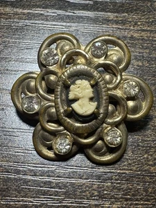 Cameo Pin w Rhinestone Gold Tone Vintage - Bild 1 von 4