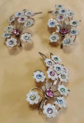 Vintage Signed Emmons "Garden Bouquet" (1959) Brooch & Earrings Set - Image 1 of 4