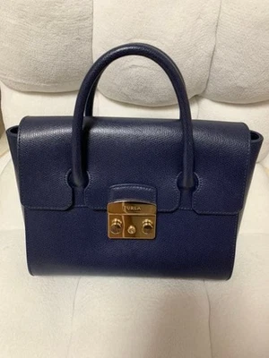 Auténtico Bolso de Hombro FURLA Cuero Azul Marino de 2 Vías Excelente Estado Foto 1 de 4