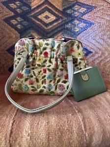 Vintage couch tapestry purse brocade Jacquard velvety pink cream bag handbag - Picture 1 of 15