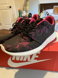nike roshe floral mens