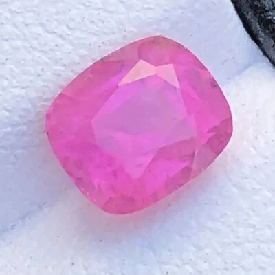 2.15 Carats Natural Faceted Cut Rubellite Tourmaline Gemstone from Afghanistan - Image 1 of 4