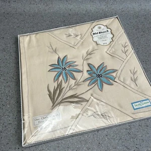 Juego de 4 servilletas vintage antiguas de lino irlandés puro bordado floral - Imagen 1 de 6