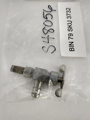 Коленчатый запорный клапан для газового топлива Scag 48056 Tecumseh 29683 Toro 304-71 clinton-3 - Изображение 1 из 4