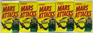Lote de 5 paquetes sellados Mars Attacks Topps Heritage Attack From Space - Imagen 1 de 3