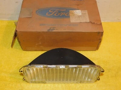 1978 1979 1980 1981 Mercury Monarch Ghia NOS MONTAJE DE LÁMPARA DE ESTACIONAMIENTO DELANTERA Foto 1 de 4