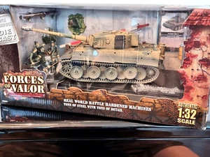 Forces Of Valor 1944 German Panzer Tiger I Tank Eastern Front 1/32 - Picture 1 of 7
