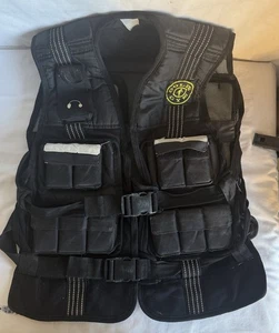 GOLDS GYM Weighted Workout Exercise Vest Adjustable Includes 20 1-lb Weight Bars - Picture 1 of 3