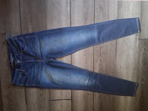 Pantalones de mezclilla American Eagle talla 8 cintura alta - Imagen 1 de 5