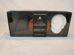 Williams-Sonoma Halloween 3-in-1 Filled Cookie Cutters Pumpkin Bat Skull NEW - Picture 1 of 5