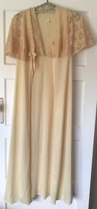 Vintage Retro 1970s Cream Floral Lace Neglige Nightie Dressing Gown French Set M - Picture 1 of 24