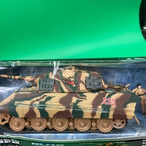 Carro armato King Tiger tedesco Ray 1998 nuovo seconda guerra mondiale pressofuso 1:32 a batteria - Foto 1 di 12