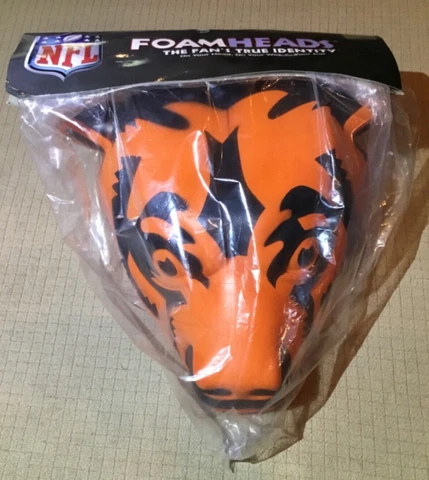 Chicago Bears RARE NFL FoamHead / HelmetHead Bear Head Hat Cap — New In Bag Cover