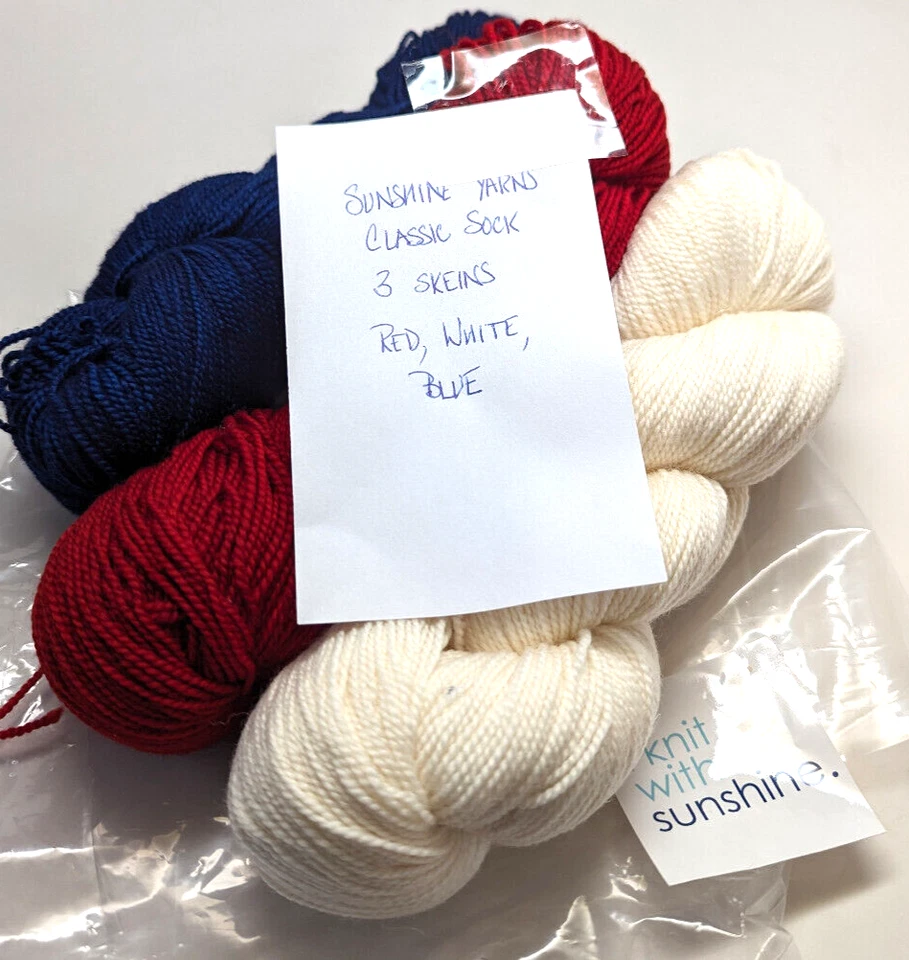 Calcetín clásico Hanks Sunshine Yarn rojo/blanco/azul 100 % Superwash Merino Foto 1 de 2