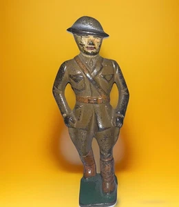 Antique Grey Iron Lead or Iron SC soldier "Rifleman marching" - Picture 1 of 4
