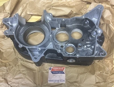 Yamaha RT2MX 1972 cárter 2 # 322-15121-00 nuevo de lote Foto 1 de 3