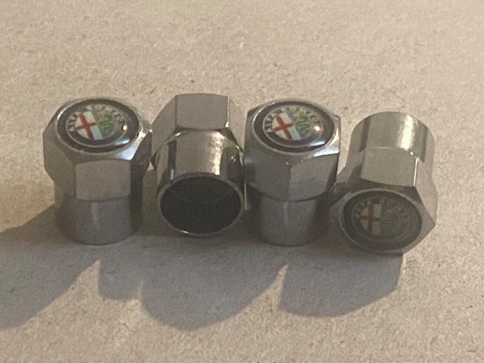 Tapa de válvula de aluminio ALFA ROMEO 156 147 GT GTA CROMO neumático de rueda GTAM GIULIA GIULI Foto 1 de 1