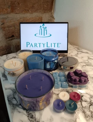 PartyLite Teelichter 12er-Set verschiedene Düfte - Bild 1 von 4