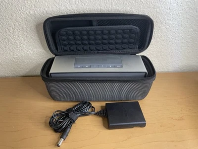 Altavoz Bose Soundlink Mini Bluetooth - Estuche Cargador Base Funciona Foto 1 de 4
