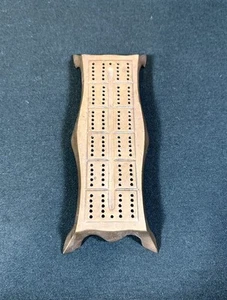 RARE ANTIQUE SOLID BRASS METAL CRIBBAGE GAME BOARD 8.5" - Imagen 1 de 6