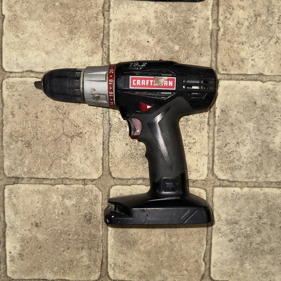 Craftsman 19.2v 1/2inch Cordless Drill - Image 1 of 2